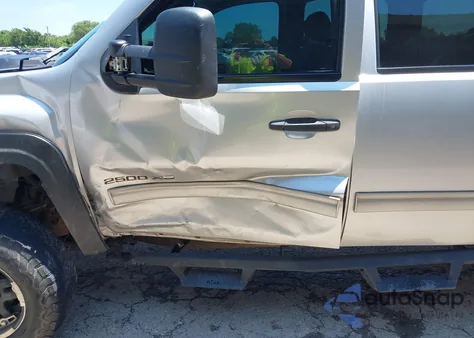 2011 Chevrolet Silverado 2500Hd Lt z USA, uszkodzony, nr VIN 1GC1KXCG7BF232711